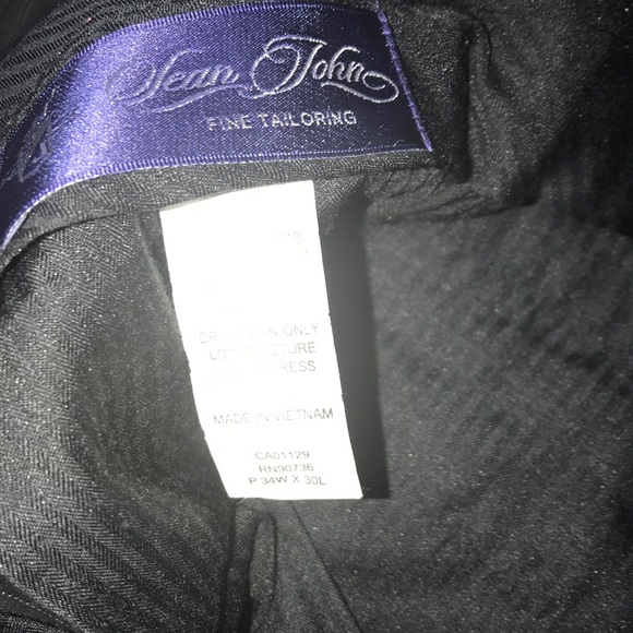 SJ Sean John 2 piece - Picture 6 of 8